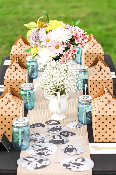 Nautical themes are so much perfect and fun to celebrate the any kind of party, get together and the weddings as well. Shabby Chic Graduation Party Ideas with Boxed Lunch ...