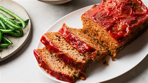 It takes all the best additions and puts it in one meatloaf that is topped. 2 Lb Meatloaf At 325 : Healthy Meatloaf Recipe Easy And ...