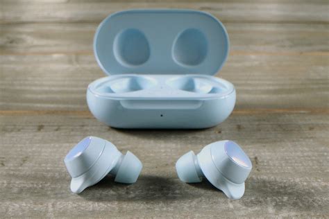 Studio quality, outside the studio. Les Samsung Galaxy Buds Plus se dévoilent enfin