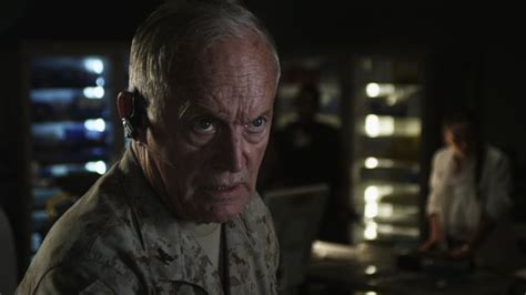 Lance Henriksen