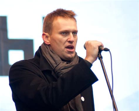 О том, кто такой алексей навальный и что он делает, можно судить и по его общественным проектам. Навальный Алексей Анатольевич - компромат, биография ...