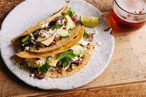 Remove steak from the refrigerator 30 minutes before cooking. Jalapeño and Lime-Marinated Skirt Steak Tacos