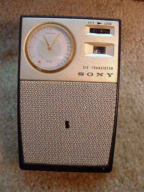 Sony Six Transistor Radio Le Radio Retro Radio Vintage Radio Retro
