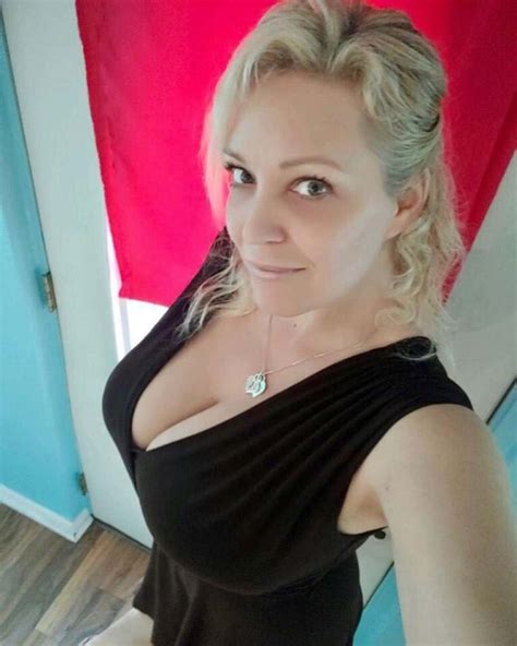 Charlee Chase Bio Wiki Age Height Figure Net Worth