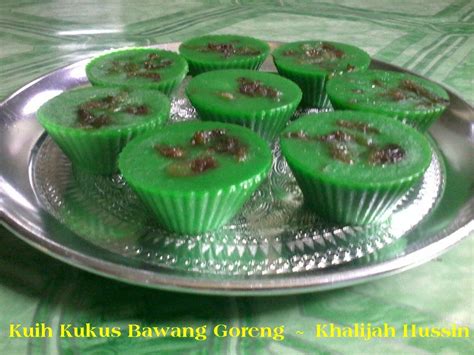 Resepi kuih talam kukus yang popular dan sedap. Kuih Kukus Bawang Goreng | Resepi Mudah | Kek | Pinterest ...