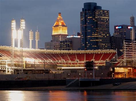 Great American Ballpark Cincinnati Skyline Cincinnati Ohio Mlb Stadiums