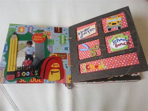 Mini Album Escolar Book Worms Kinder School