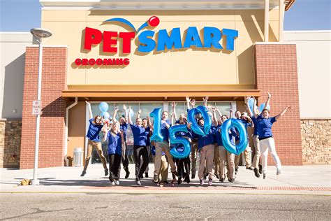 Petsmart Hrs