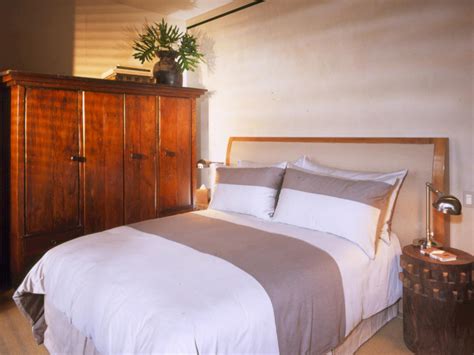 Whether you burst out of bed at the first beep of your alarm or longingly hit snooze until the very last minute each morning, the hours we log in our bedrooms each day are some of the most important. 5 Unique Bedroom Nightstands | HGTV