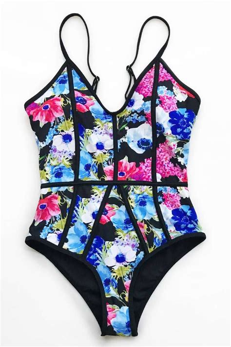 Cupshe Flowery Vale Print One Piece Swimsuit Womens Plus Size