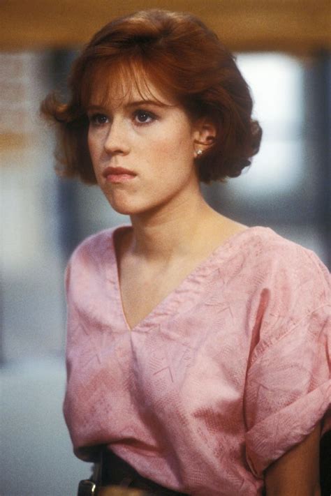 The Breakfast Club Star Molly Ringwald Hasnt Aged Decades After Iconic Movie Stints Daily Star