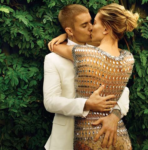 Justin Bieber Hailey Baldwin S Most Romantic Kiss Moments Together