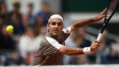 French Open 2019 Roger Federer Graces New Look Roland Garros With