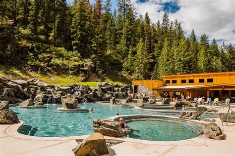 7 Best Hot Springs In Montana — Mountain Views And Live Music Included