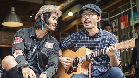 6 cara sukses jalankan usaha bakery dengan aplikasi. Rio Dewanto Unggah Foto Masa Kecil Chicco Jerikho, Netizen: Dulu Gendut Pas Gede Bikin Ngeces ...
