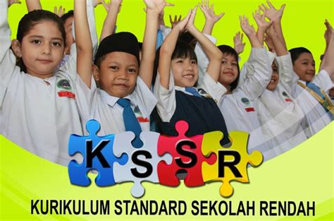 Konsep kurikulum standard sekolah menengah (kssm). Interactive PowerPoint Courseware: English Language ...