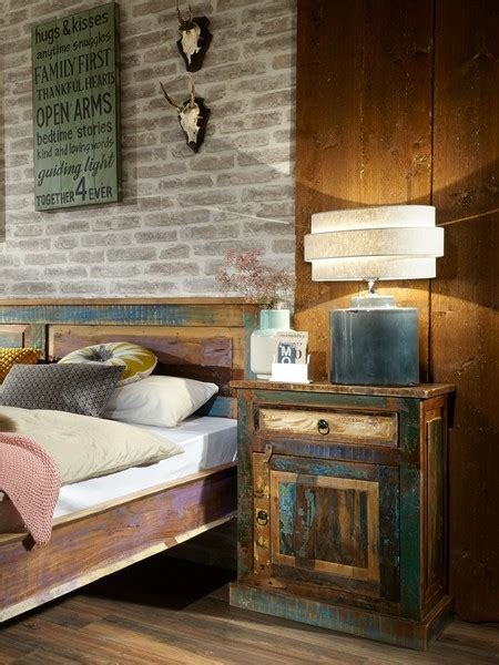 Quando ti trovi ad avere uno spazio limitato o soffitti bassi, puoi un lettore di wikihow ha chiesto: Letto Industrial Old Camere da letto stile Industriale ...