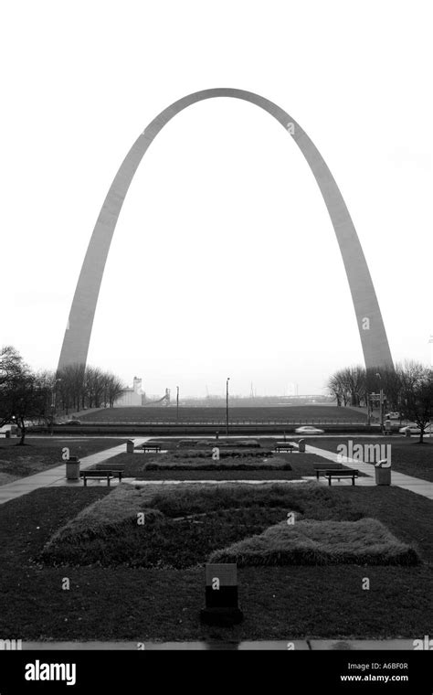 The Gateway Arch St Louis Missouri Stock Photo Alamy