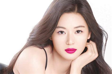 Kae, one of the beauty communities on instagram ranked go yoon jung and actress jung ji hyun in the twin stars category. Korean actress Jun Ji-hyun pregnant with 2nd baby | ABS ...