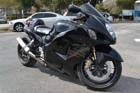 Completely new aggressive aerodynamic body with low drag coefficient retains its distinctive, muscular hanusovice look and features a new more powerful engine and updated chassis. 2003 Suzuki Hayabusa GSX-1300R LIMITED EDITION