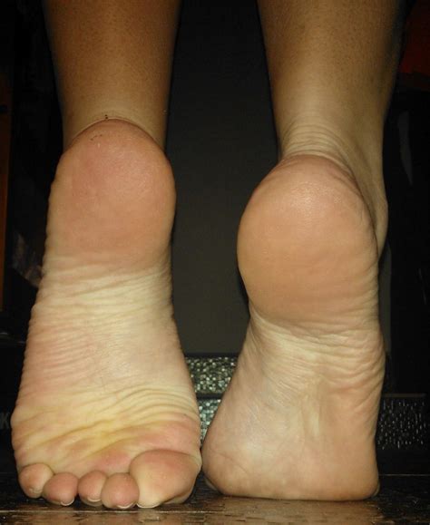 Smooth Sexy Wrinkled Female Soles A Photo On Flickriver