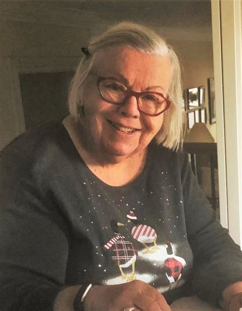 Obituary Of Linda Mackenzie Dixon Garland Funeral Home Proudly