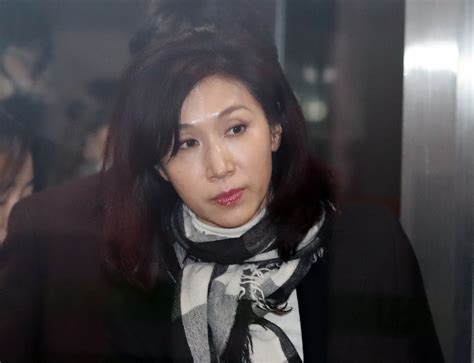 공개된 내용만 보면 상당한 경쟁력을. '이혼조정' 최태원·노소영, 시차 두고 법원행 - 조선닷컴 - IssuePhoto