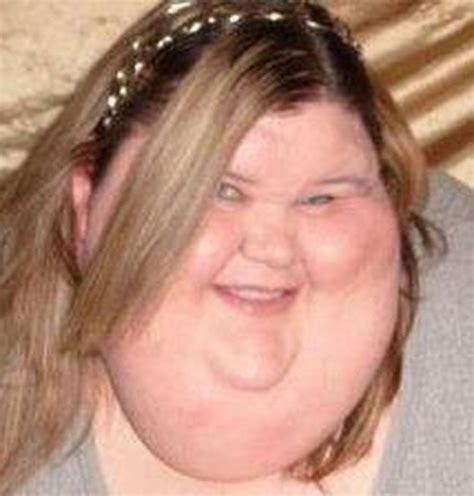 Создать мем толстая двойной подбородок мем лицо жирной женщины