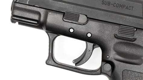 Review Springfield Armory Xd 40 Sub Compact Guns And Pride
