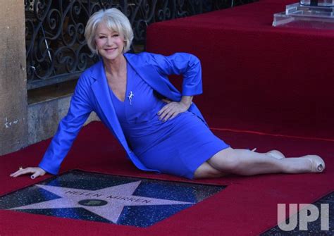 Photo Helen Mirren Receives A Star On The Hollywood Walk Of Fame In