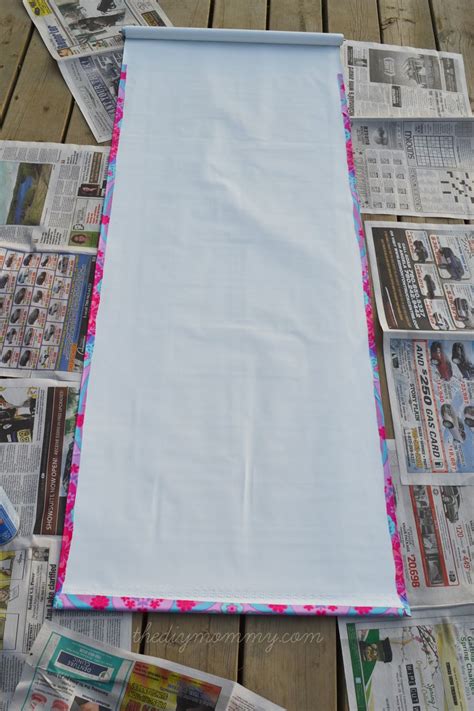 Alibaba.com offers 1,907 diy roller shades products. Make a No-Sew Fabric Covered Roller Shade | The DIY Mommy ...