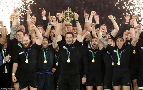 Hello everybody and welcome to live coverage of the all blacks v the wallabies from eden park. rugby world cup 2015 final: All Blacks vs Wallabies,the ...