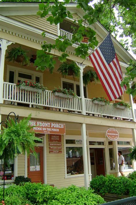 Explore downtown dahlonega's 65+ unique retail shops, gourmet dining and inviting inns! Downtown Dahlonega, Georgia | Places I've Been | Pinterest