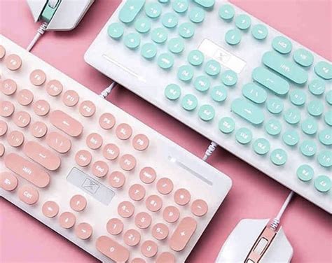 Pin By Kaysen Hobbs On Cuarto Keyboard Pastel Keyboard Cute Keyboards