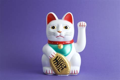 The History And Meaning Of Maneki Neko The Japanese Lucky Cat