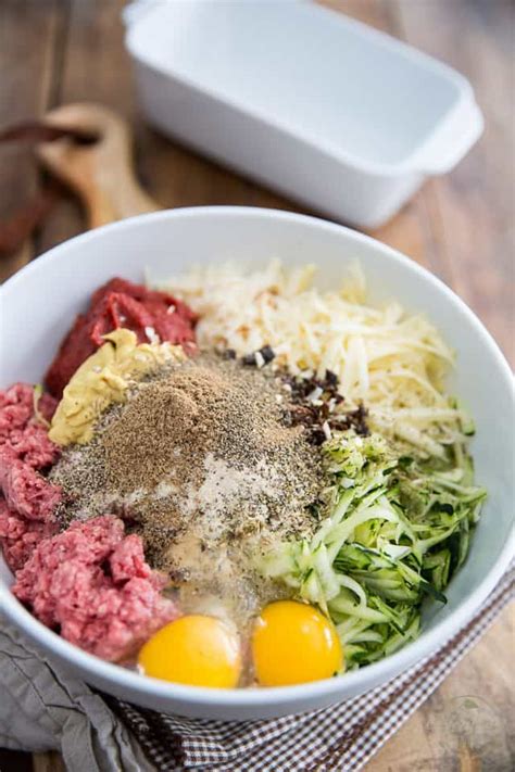 Add 1 cup of liquid for every 3 pounds of shoulder to the tray. Cheddar Parmesan Zucchini Meatloaf | Recipe | Zucchini meatloaf, Parmesan zucchini, Meatloaf