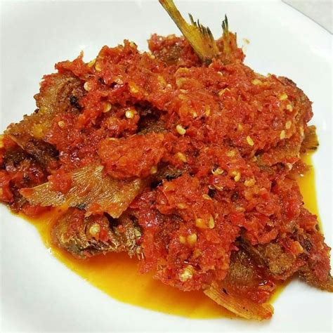 Set aside, ready to serve with the roasted sirloin. Balado ikan biang