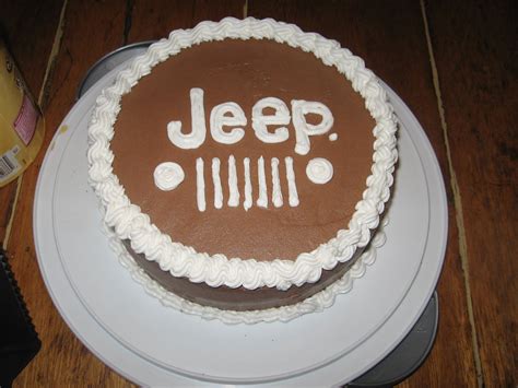 Magna Made Cakes Jeep Cake