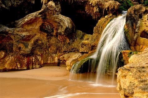 Tiket masuk untuk sepeda motor: Akses dan Harga Tiket Masuk Pantai Langitan Pacitan | Trip ...