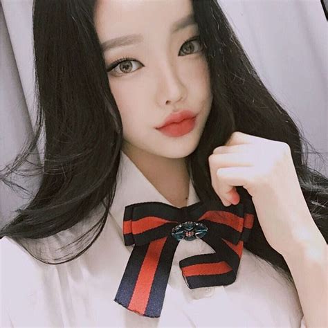 See more ideas about cute girls, tumblr girls, insta photo ideas. Pin em υƖzzαηg