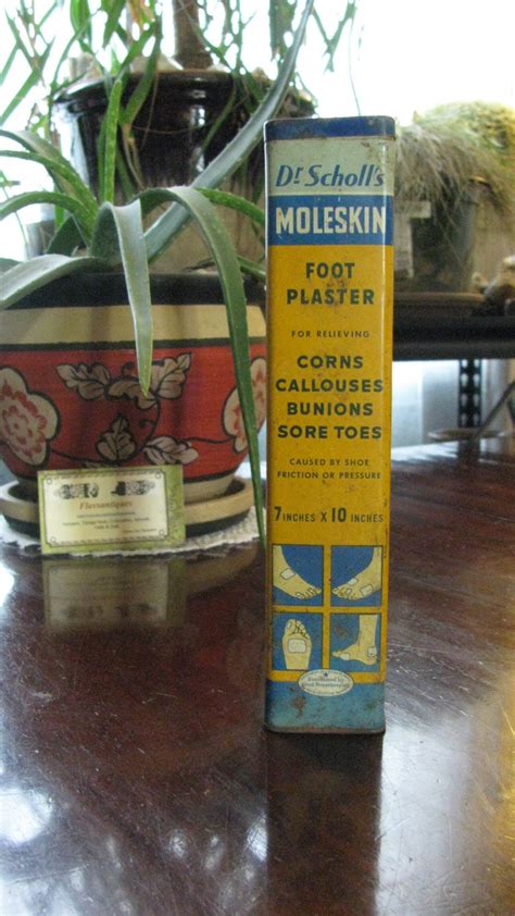 Vintage Dr Scholls Moleskin Foot Plaster Tin No Scholls Mfg Co