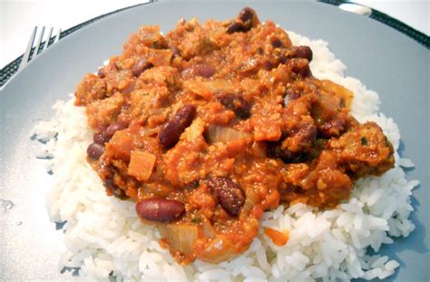 Ad esempio nella sindrome premestruale sono utili per abbassare. Chili vegano con soia e fagioli rossi - Parliamo di ...