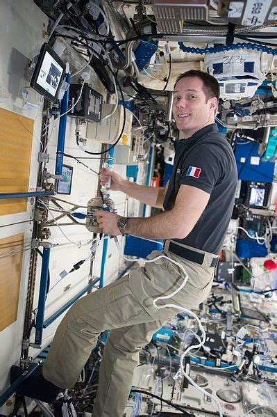 Pesquet was selected by esa as a candidate in may 2009, and he successfully completed his basic training in november 2010. Biographie : Thomas Pesquet (1978), la star française de l ...