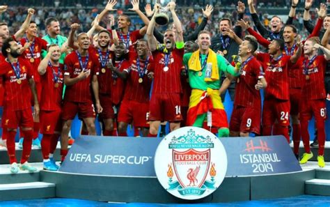 It lists those who provide trophies in liverpool. Liverpool Man United trophy total, fans get it wrong