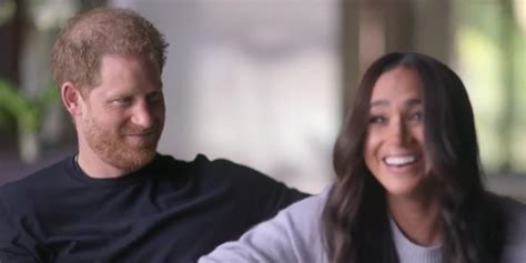 Meghan Markle Mocks First Time She Curtseyed For The Late Queen In New Doc Indy100