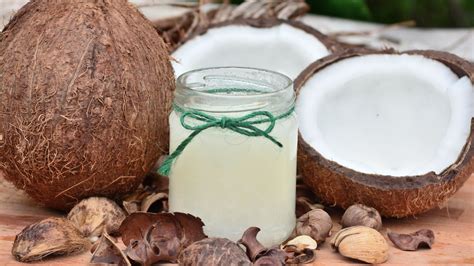 20 Benefits Of Coconut Oil Readers Pulse