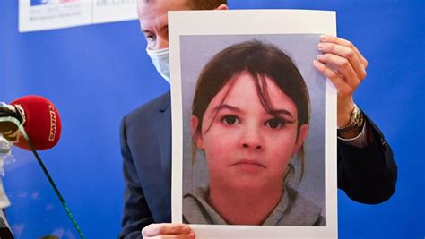 « c'est horrible ce que nous sommes en train de vivre. Enlèvement de Mia : sa mère va être extradée vers la ...