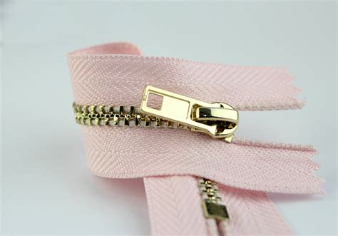 Custom Wholesale Price Metal Zipper Price 5 Metal Normal Teeth Shiny