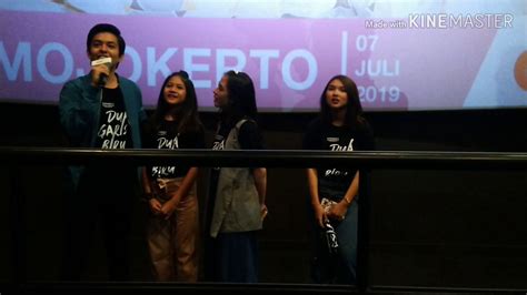 Adhisty zara, angga aldi yunanda, arswendi nasution and others. NOBAR DUA GARIS BIRU DI SUNRISE MALL - YouTube