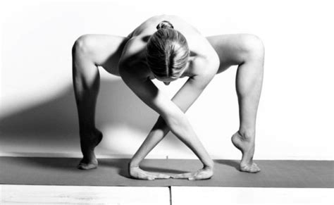 Tout Savoir Sur Nude Yoga Girl La Nouvelle Star Instagram Cnews 23436